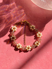 Creamy Petal Charm Bracelet