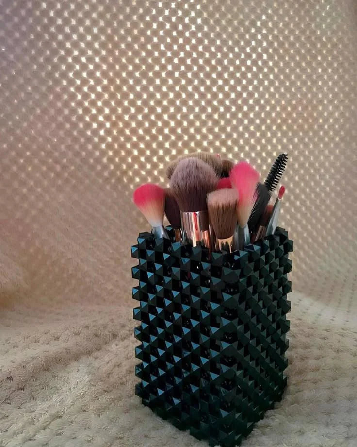 Square Beads Makeup Brush Holder